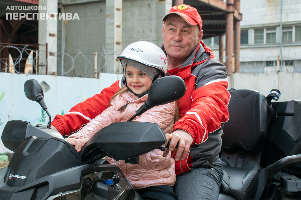 Учебный центр «Перспектива» принял участие в благотворительной ярмарке